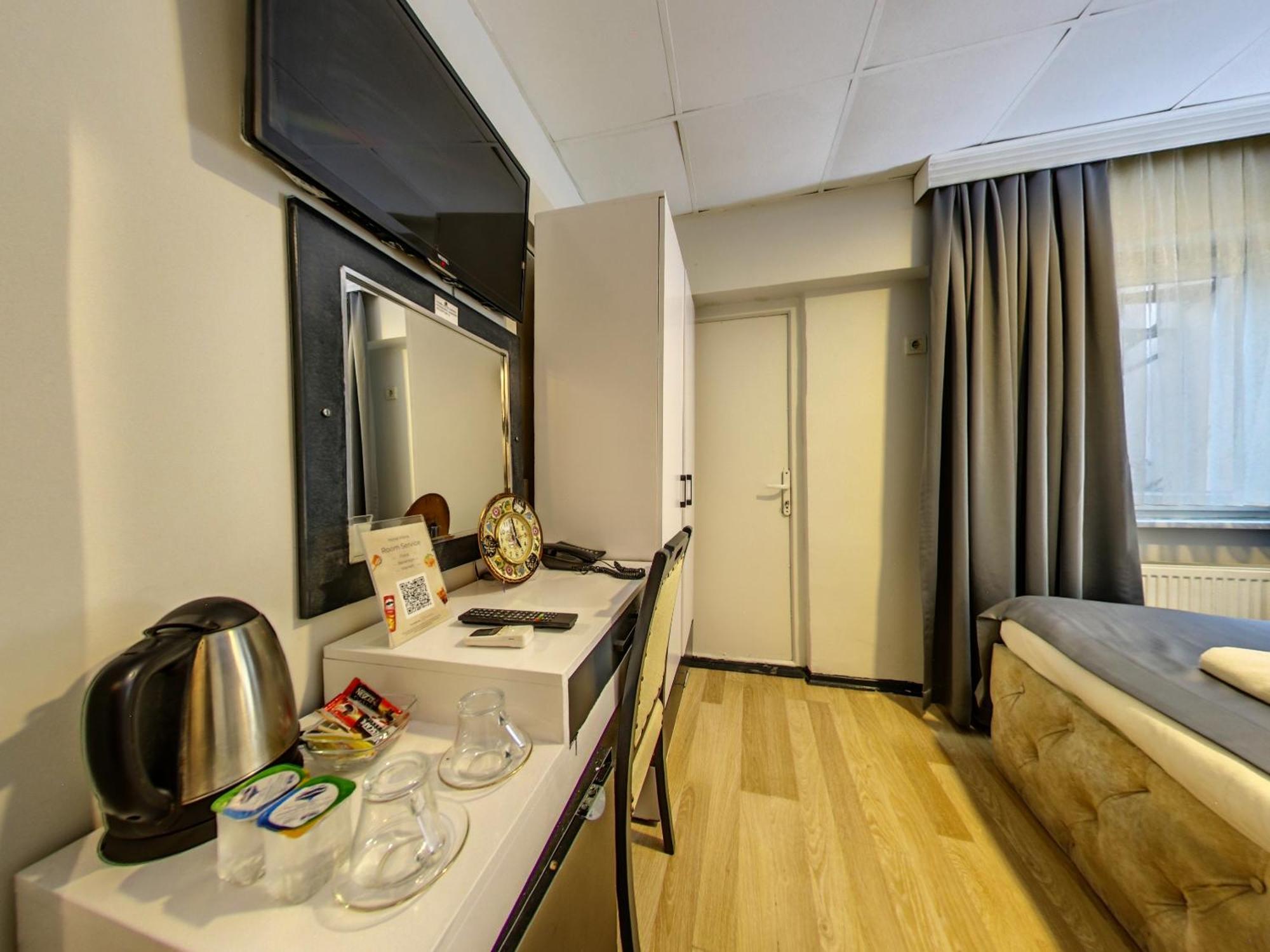 Hotel Mara Istanbul Exterior photo