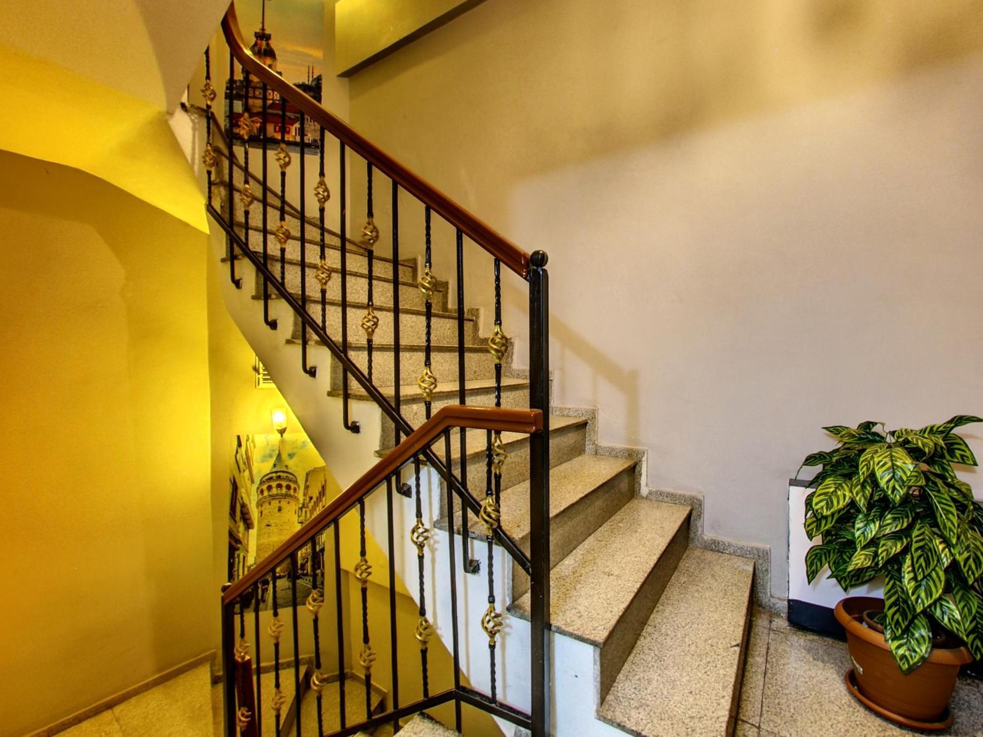 Hotel Mara Istanbul Exterior photo